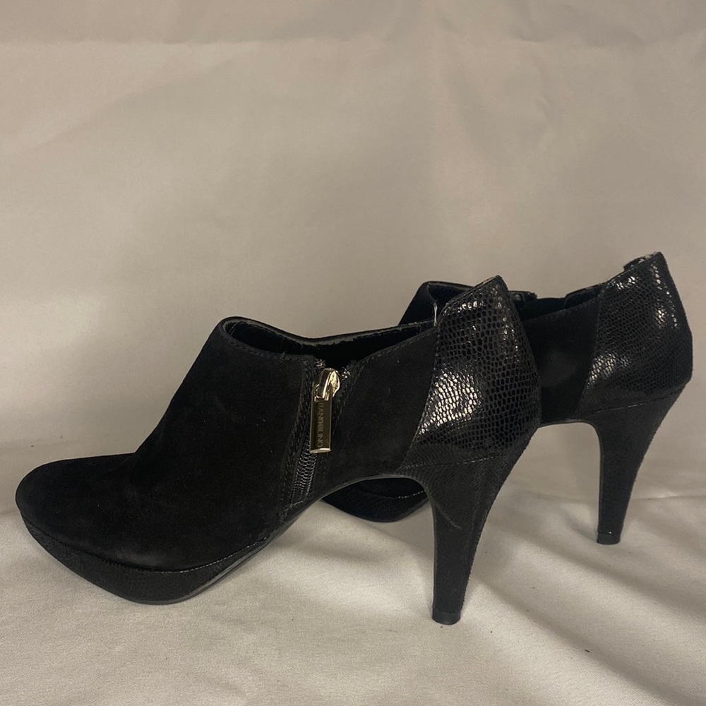 Bandolino Black womens bootie